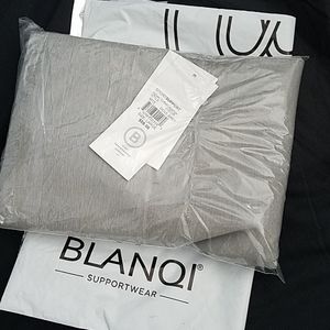 NWT Blanqi SportSupport Hipster Cuffed Leggings